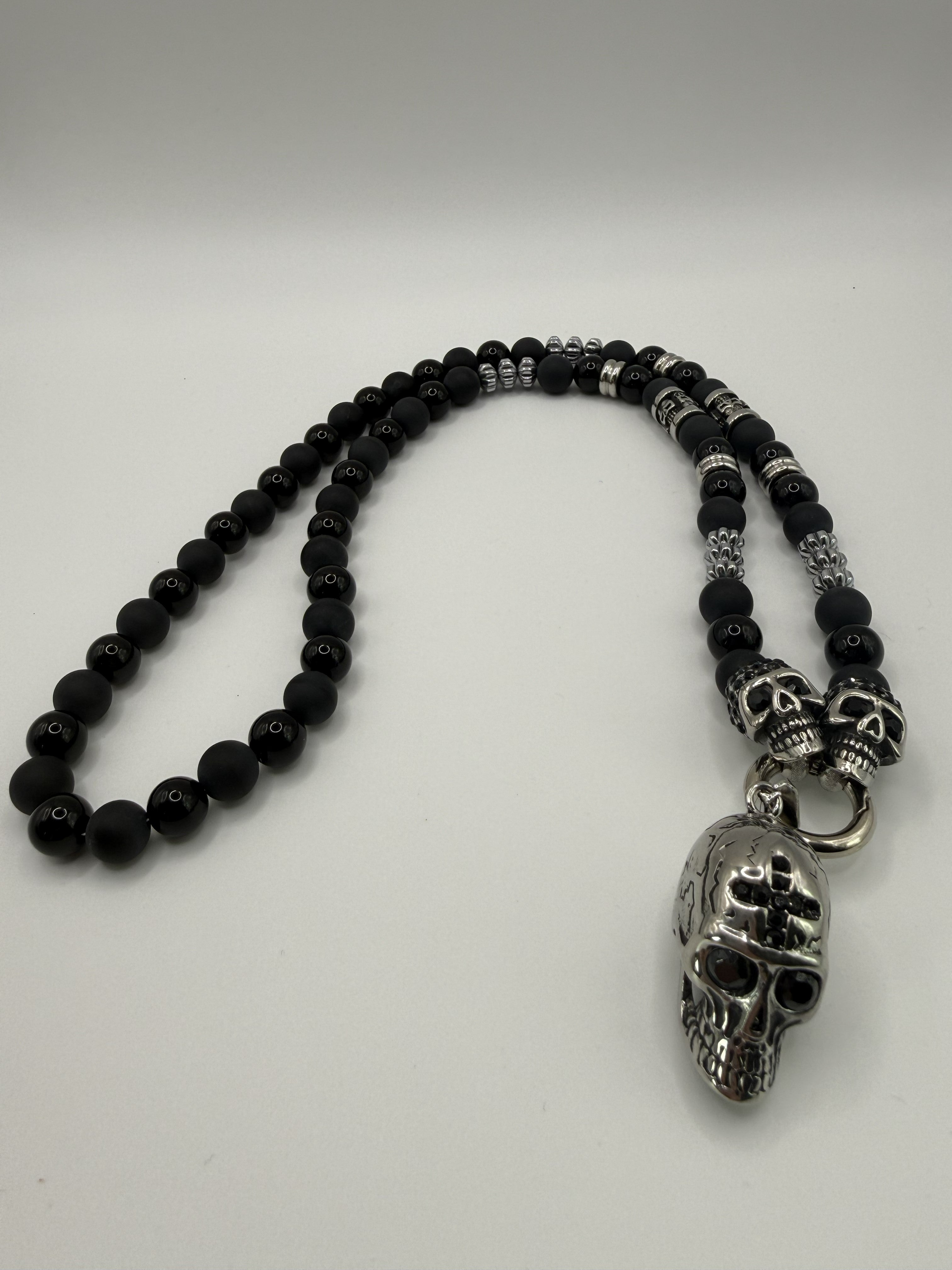 Kette mit Totenkopf