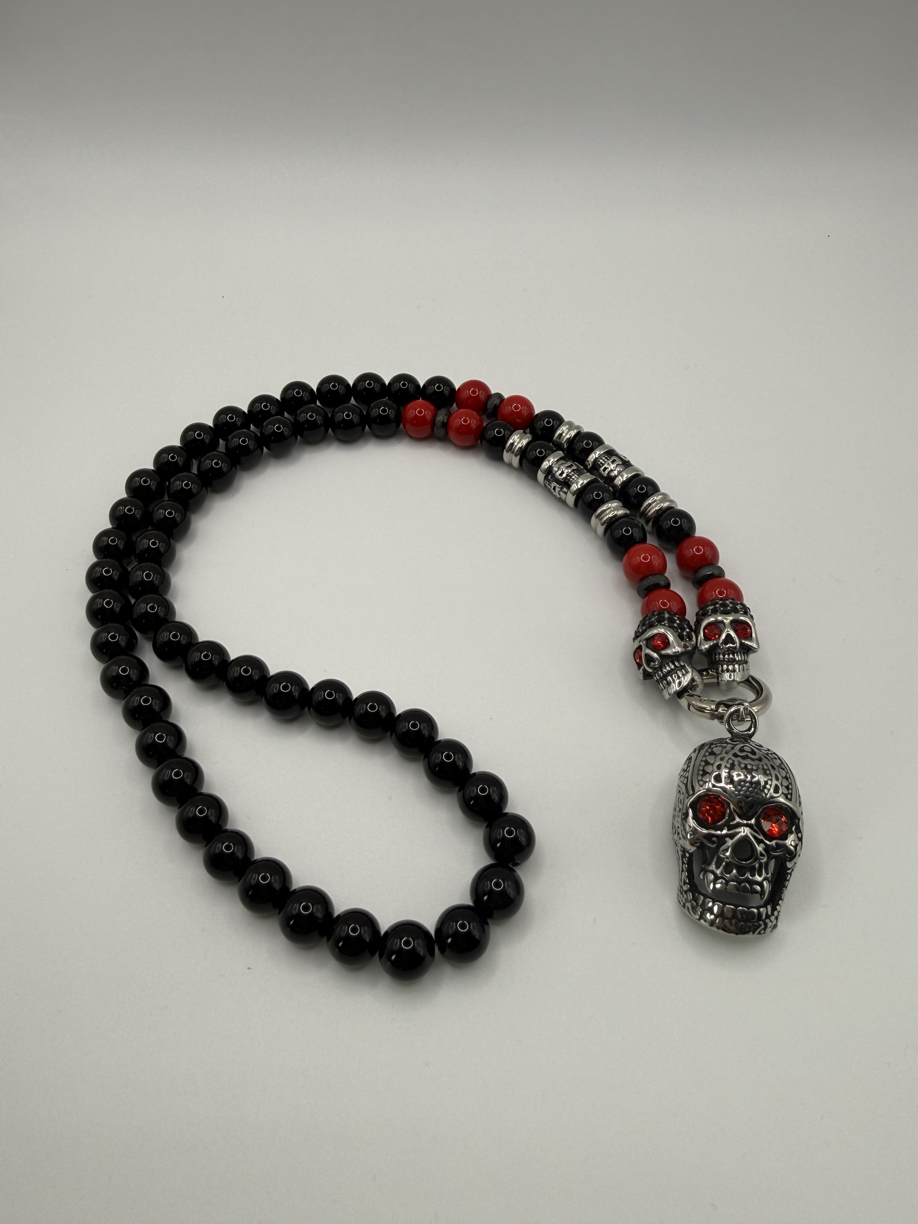 Kette mit Totenkopf