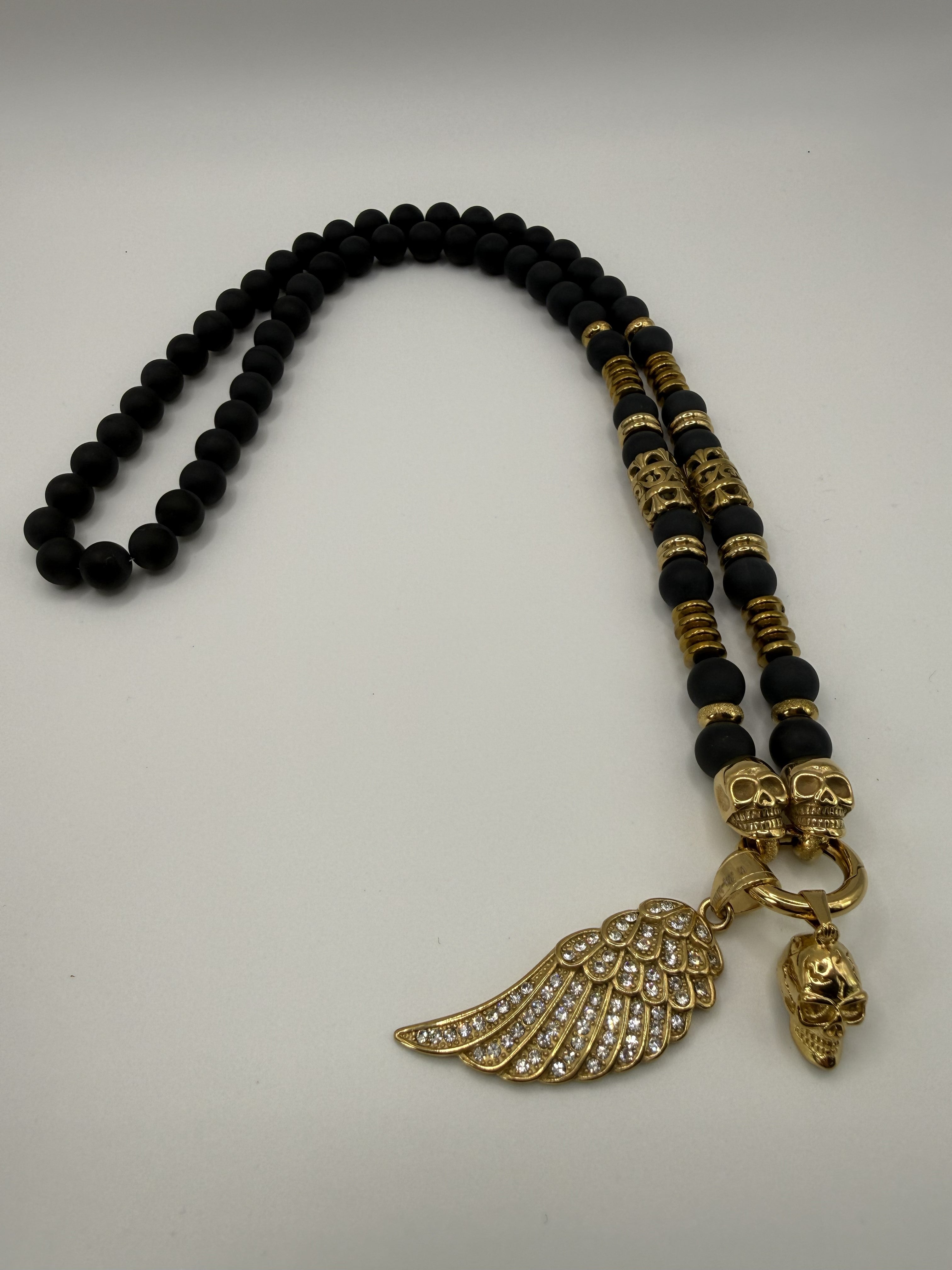 Kette mit Flügel