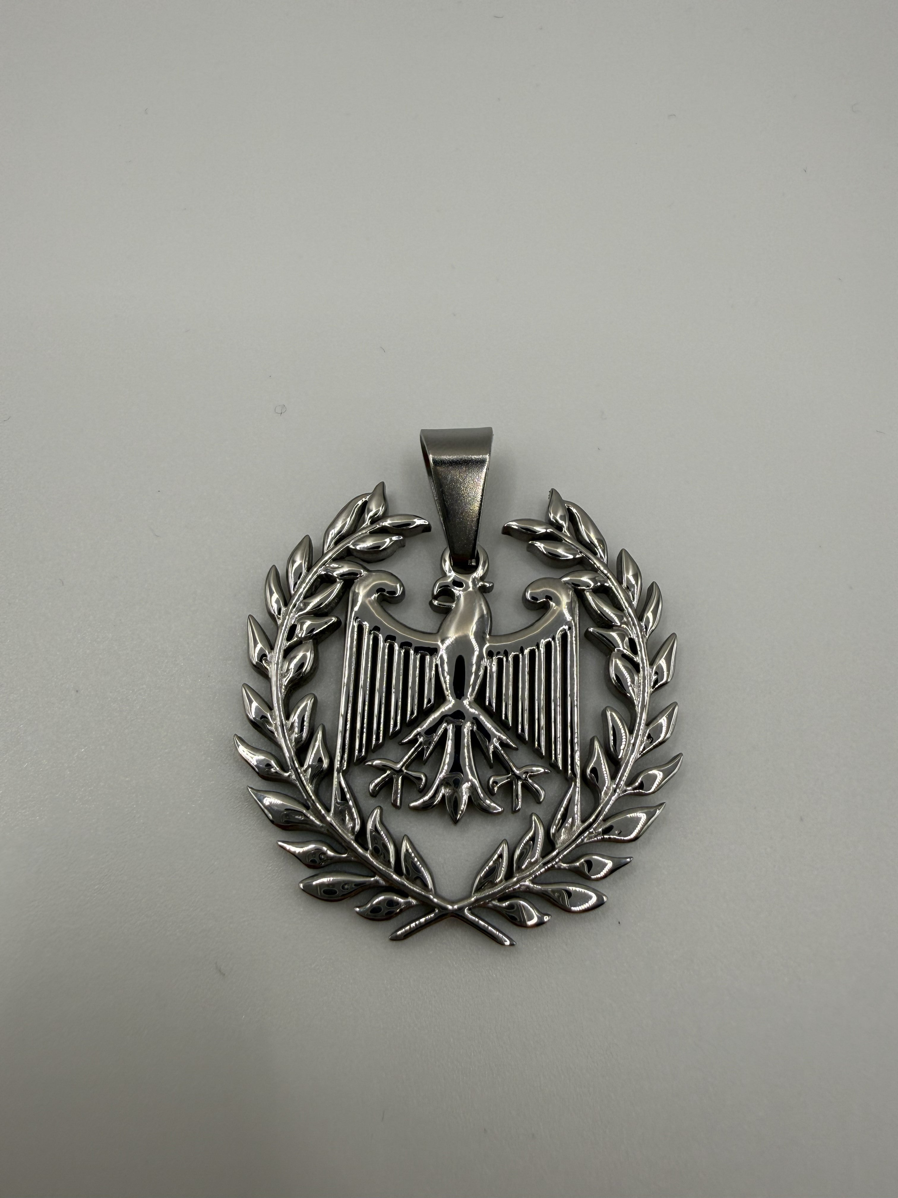 Anhänger mit Adler