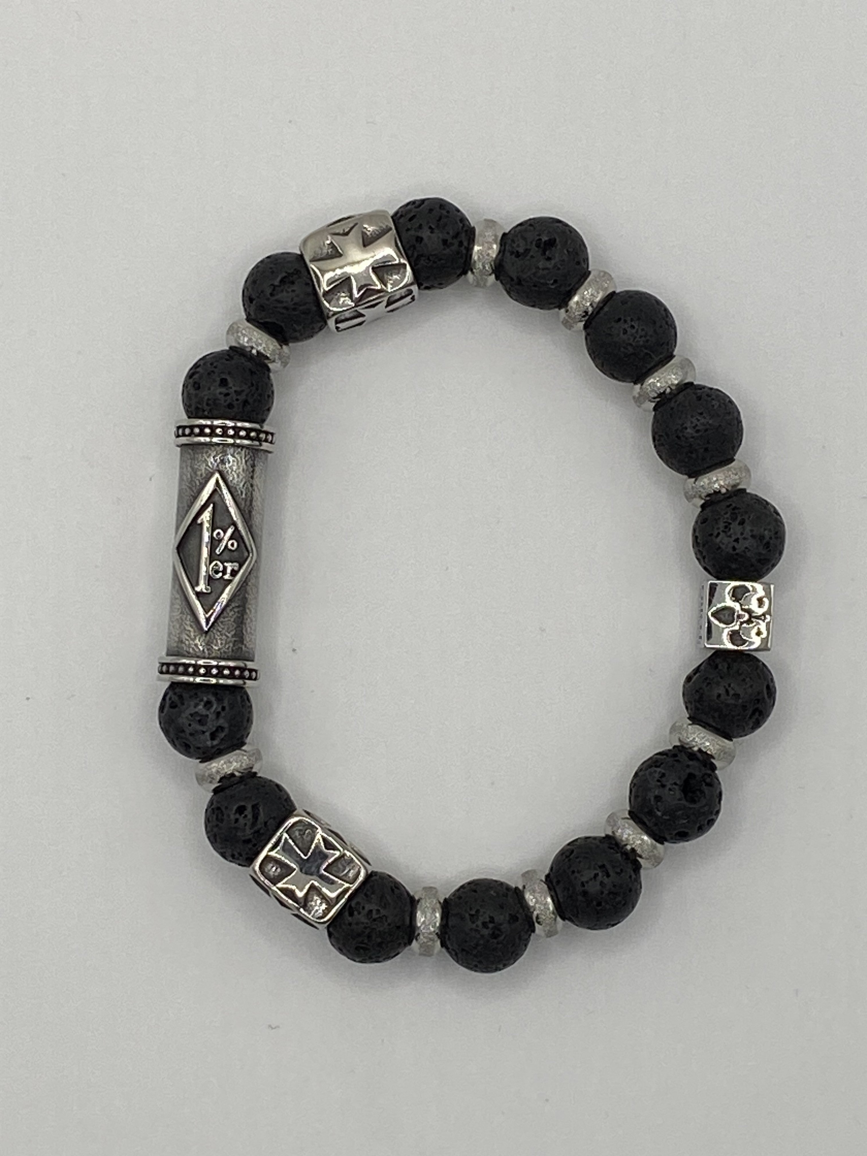 1% Armband