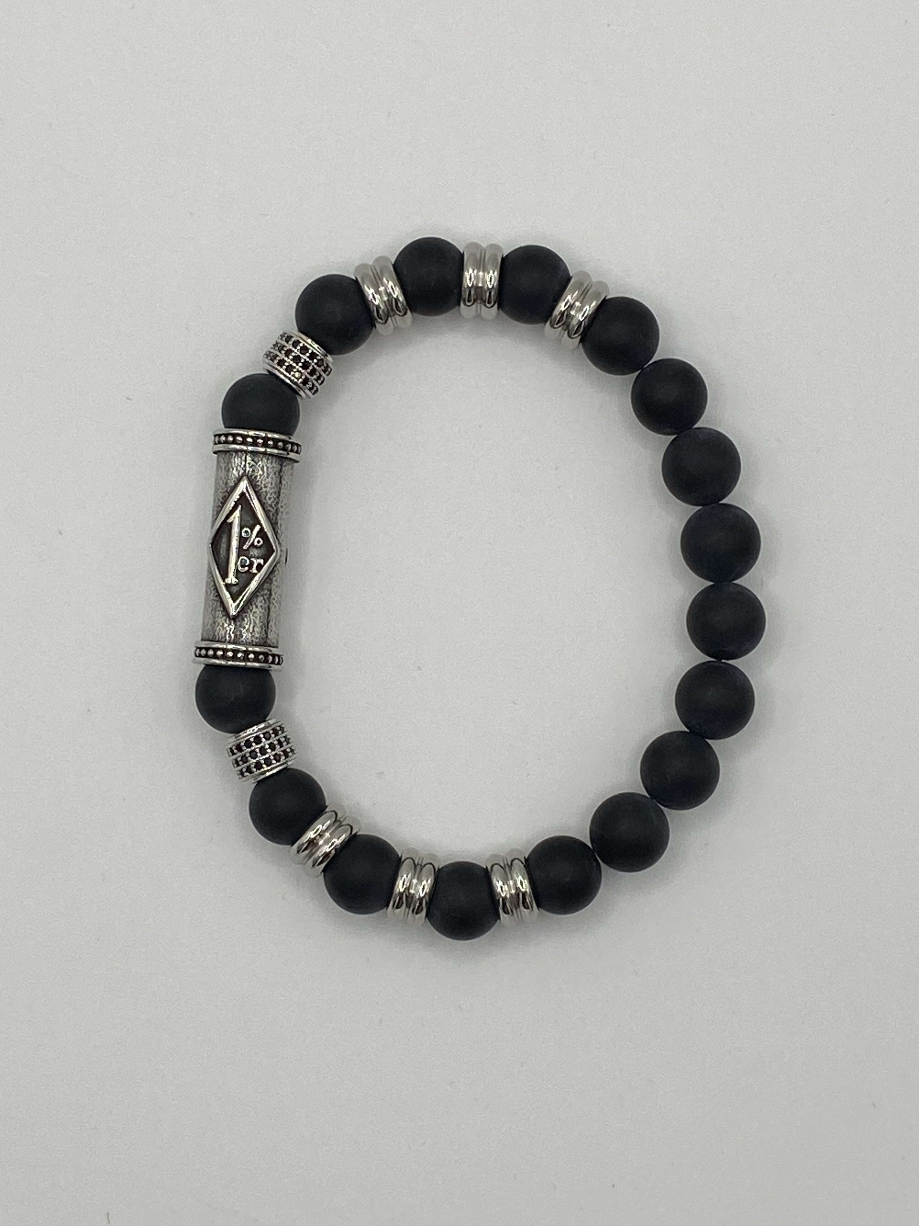 1% Armband