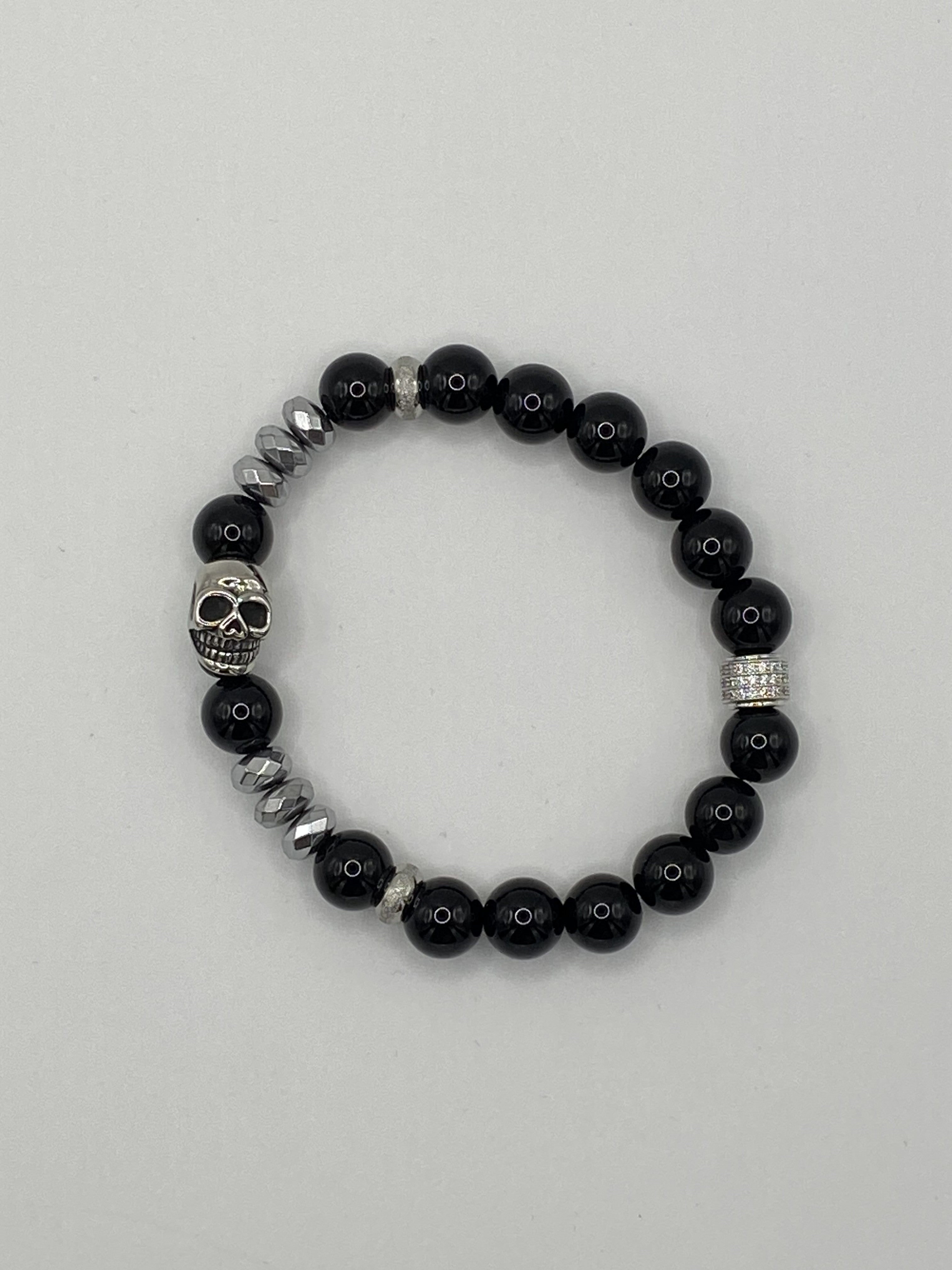 Armband mit Totenkopf