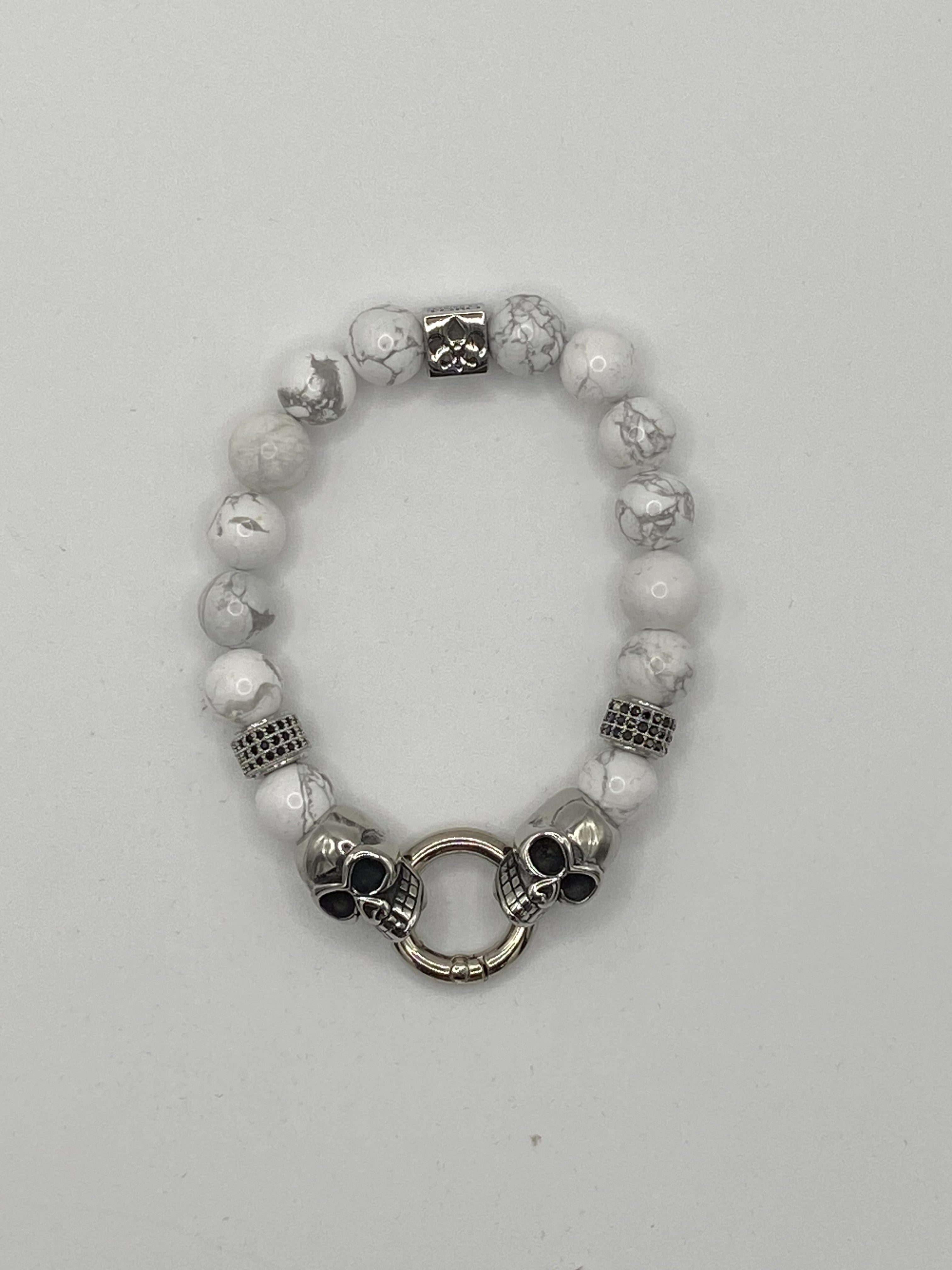 Armband mit Skull