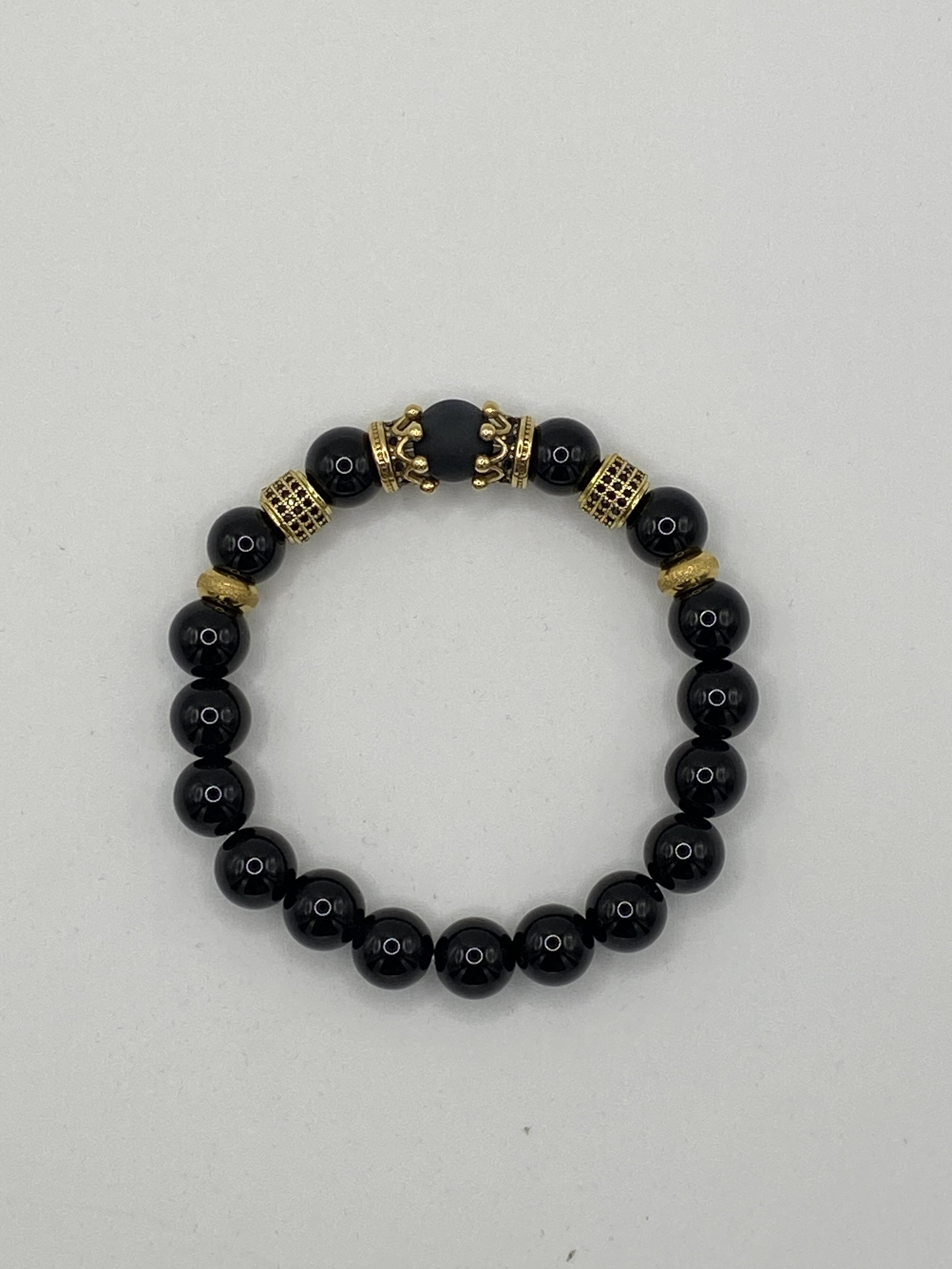 Armband mit Kronen