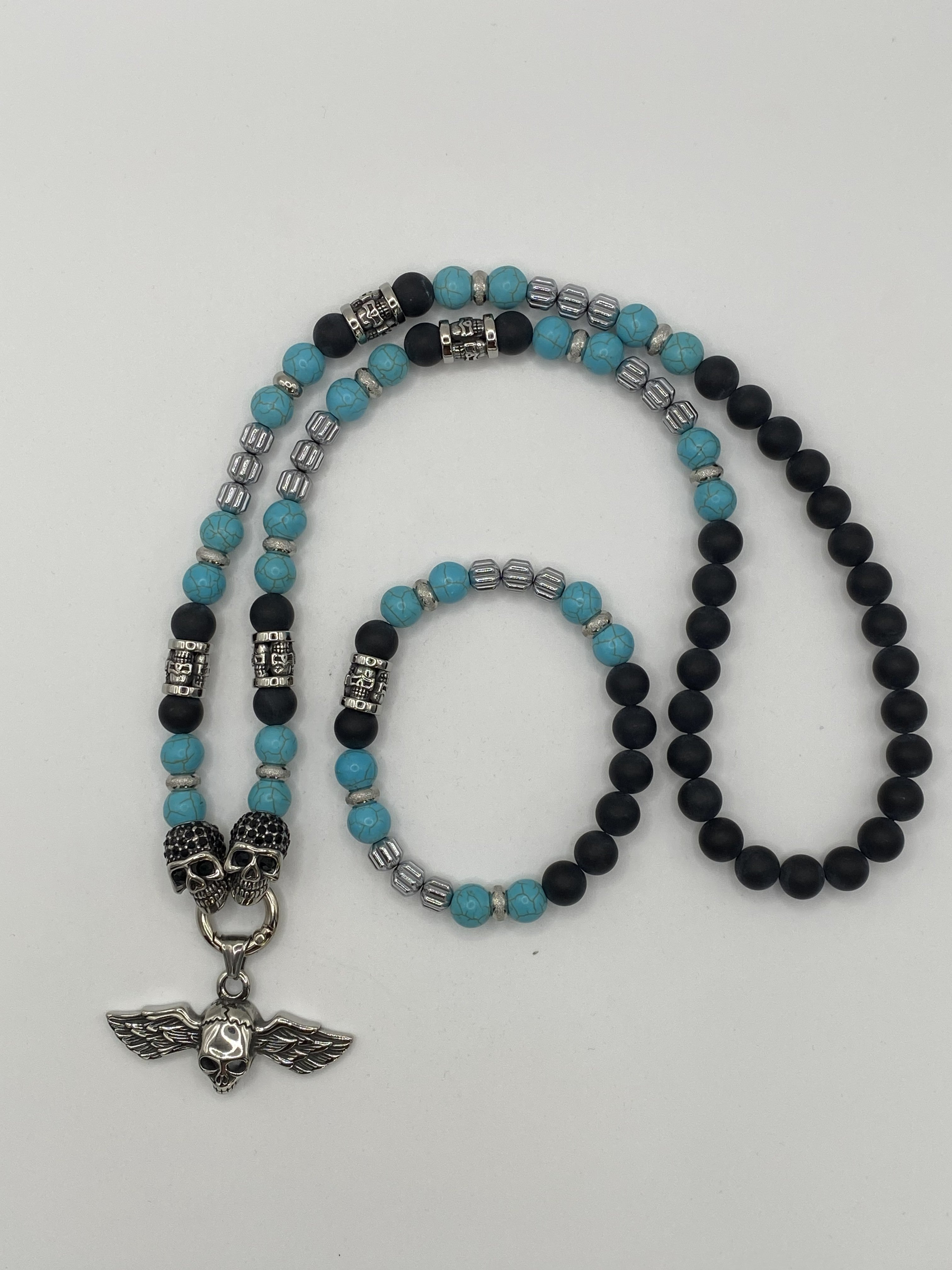 Kette mit Totenkopf