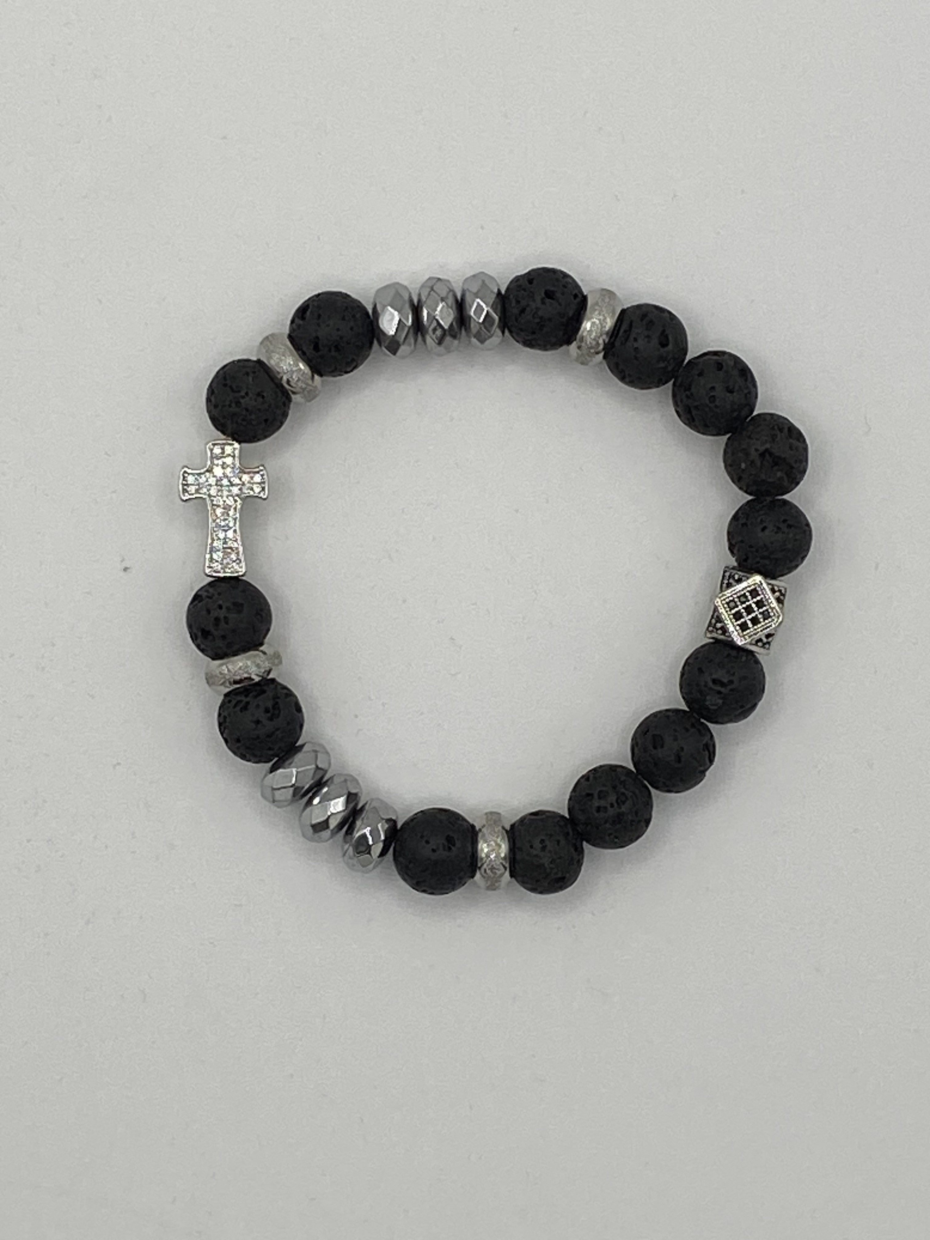 Armband mit Kreuz