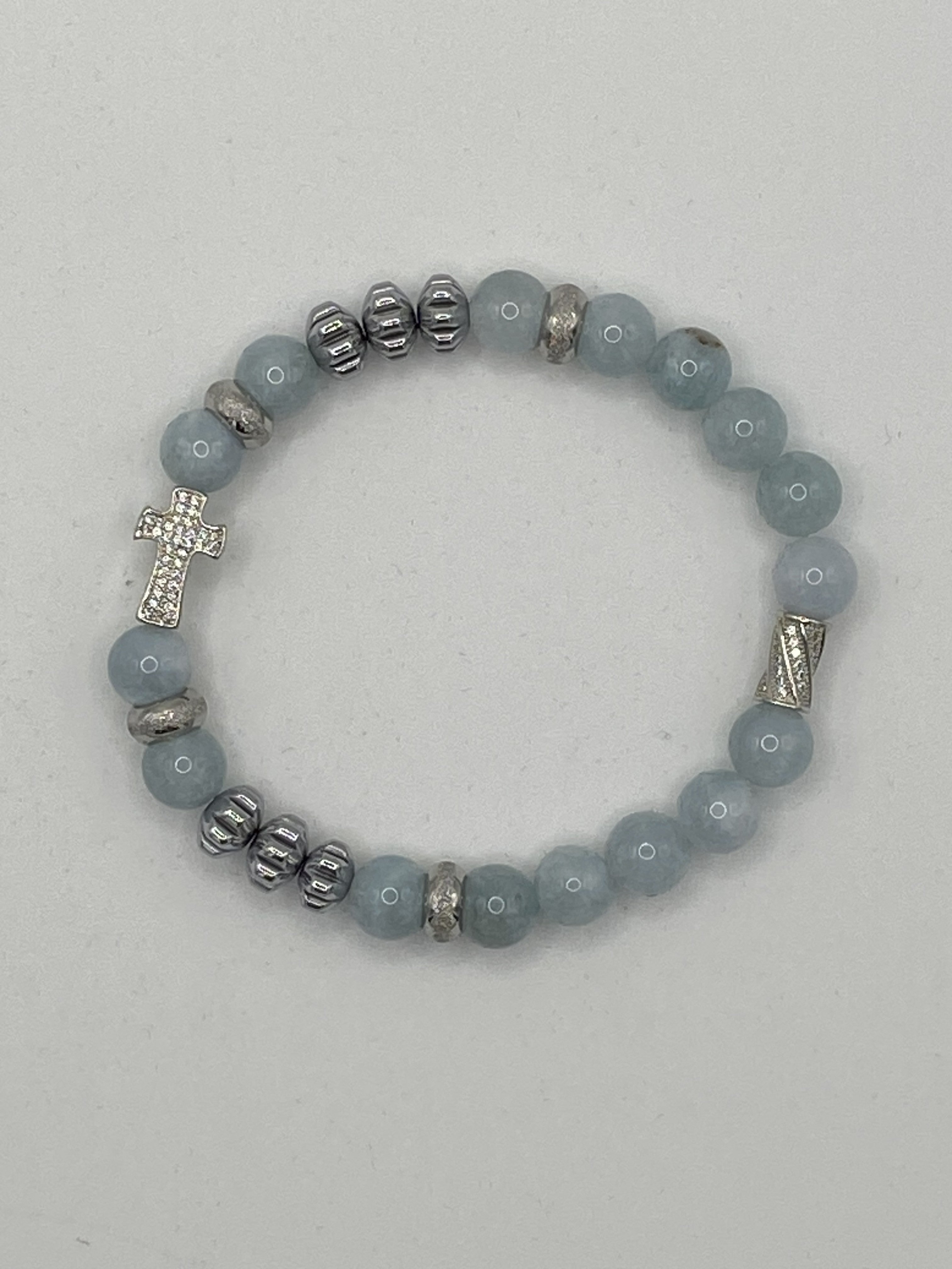 Armband mit Kreuz