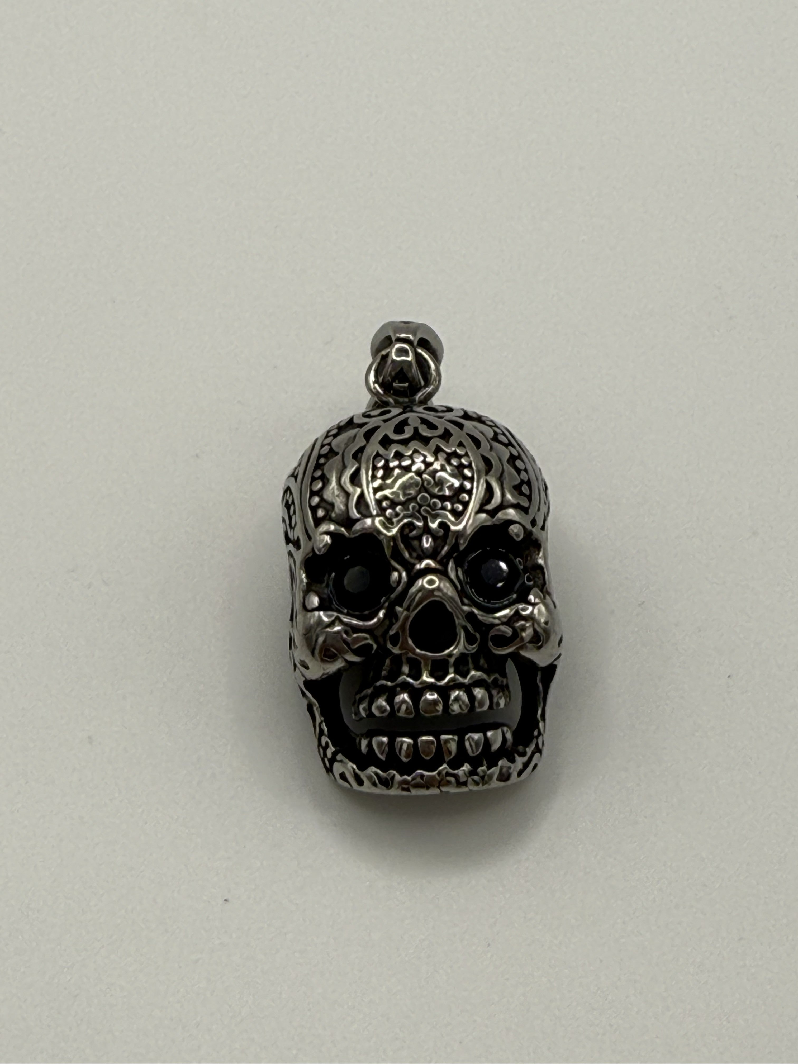 Totenkopf Anhänger