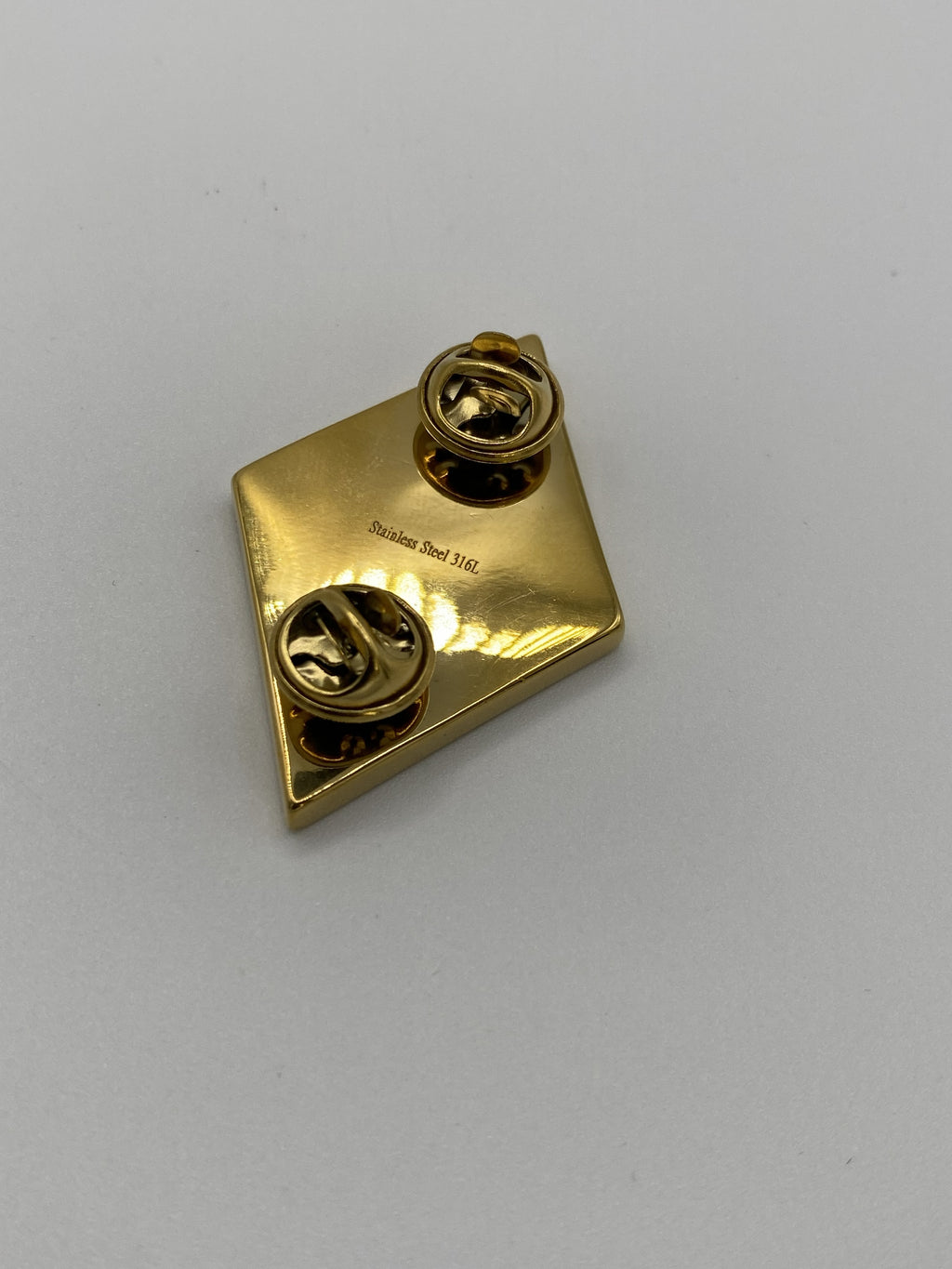 1% Pins