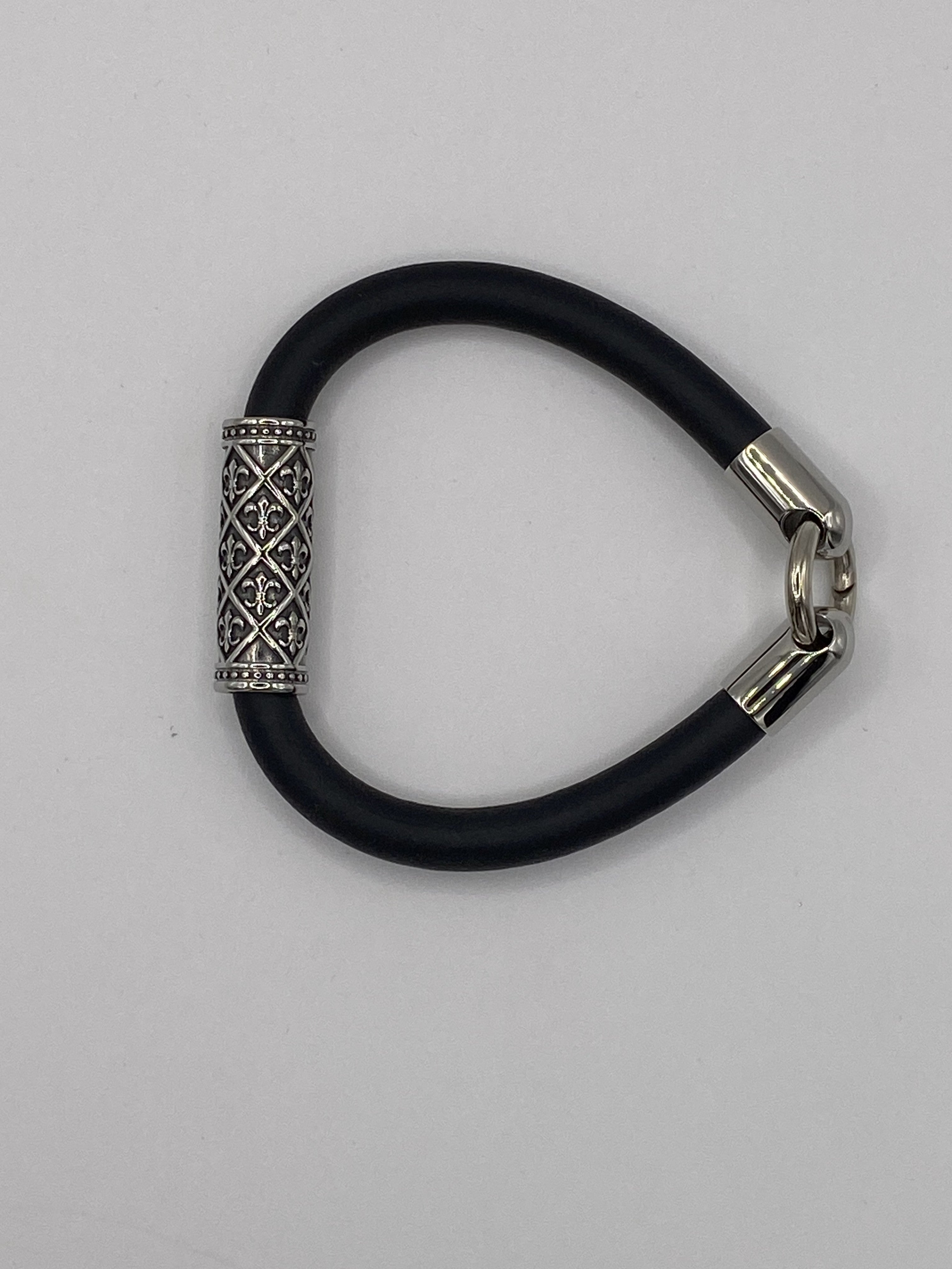 Armband aus Gummiband