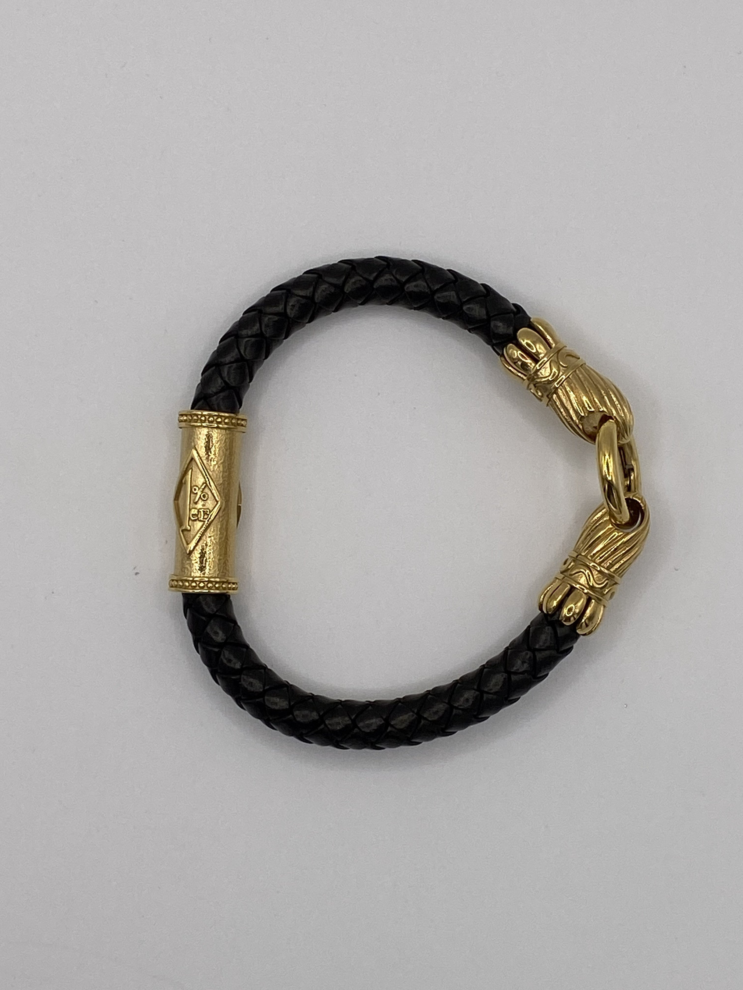 1% Armband
