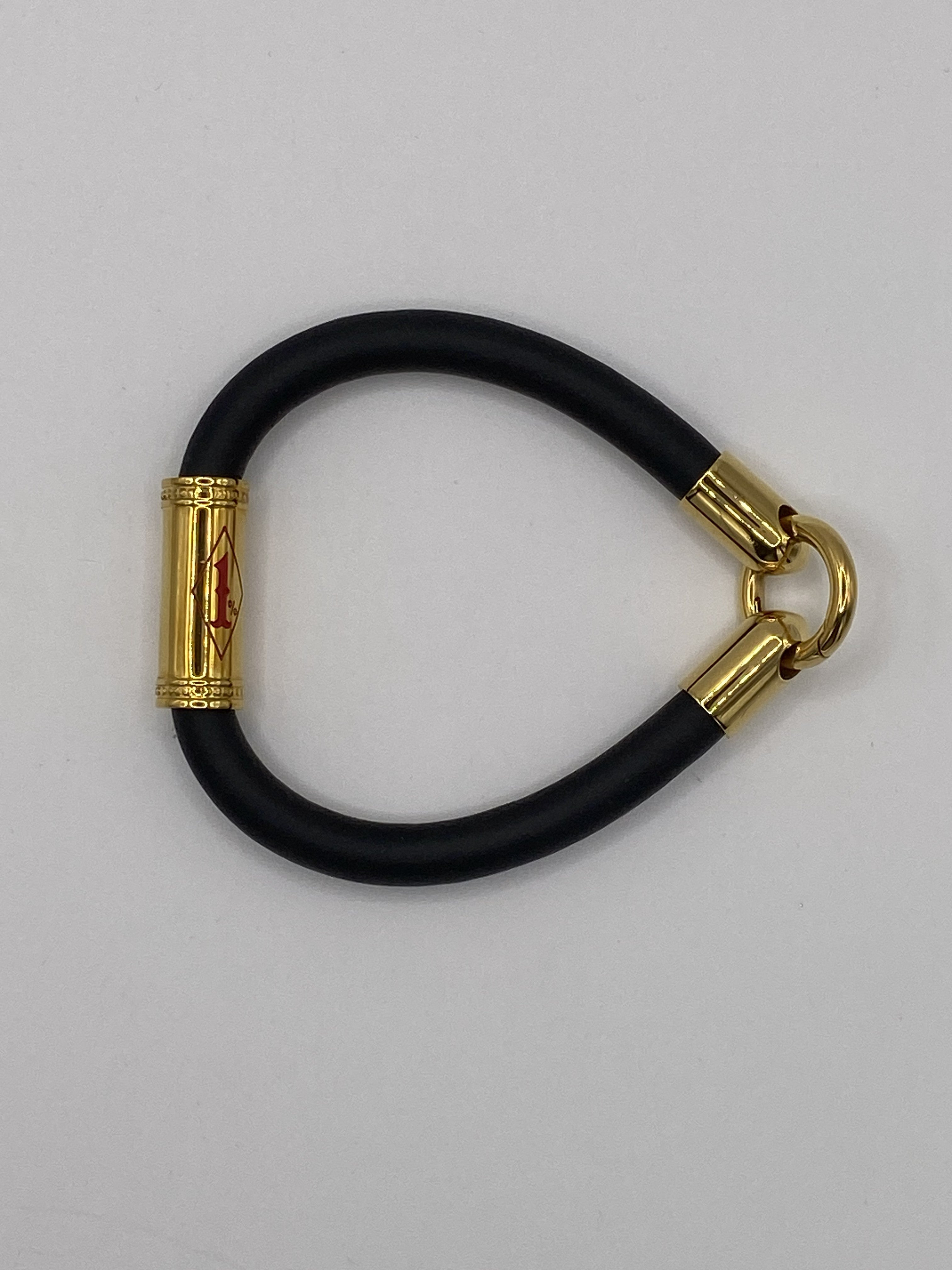 1% Armband